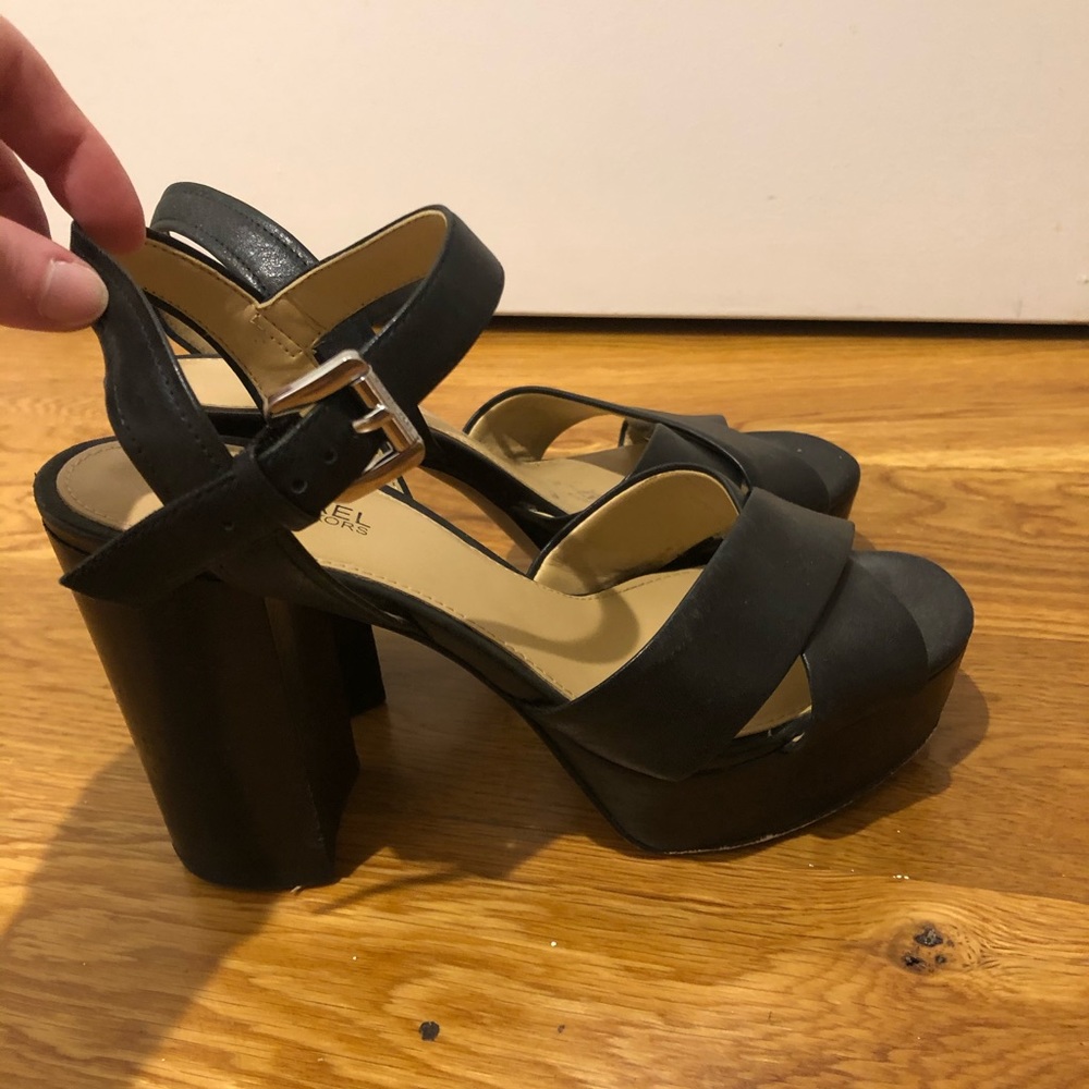 Michael Kors Diva Black Leather Heels - Size 5